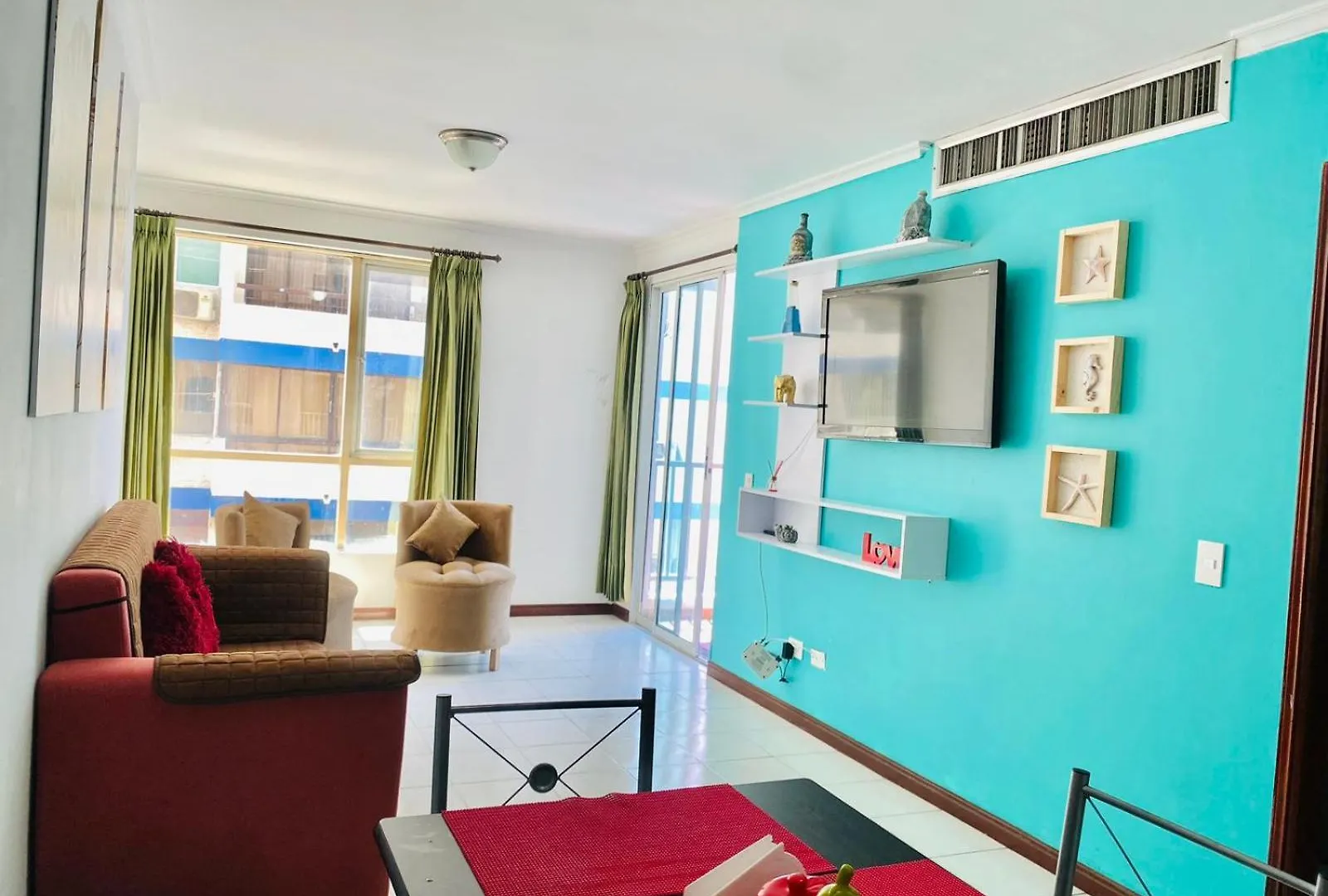 Troya Apartamentos 5A / Rodadero Santa Marta  Colombia