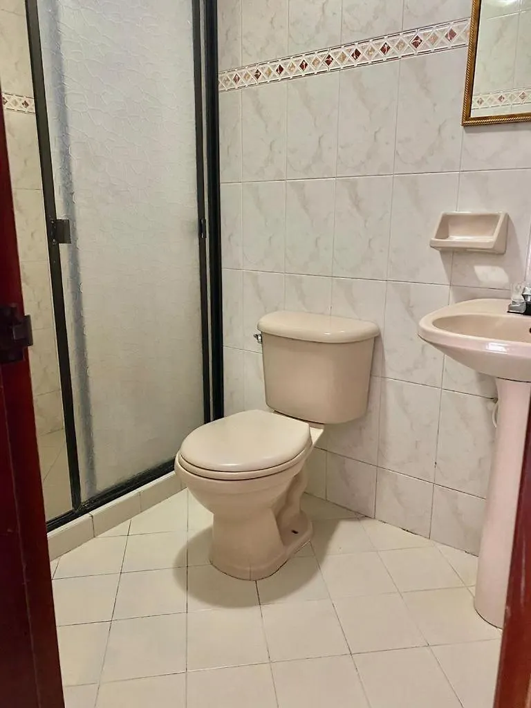 Troya Apartamentos 5A / Rodadero Santa Marta